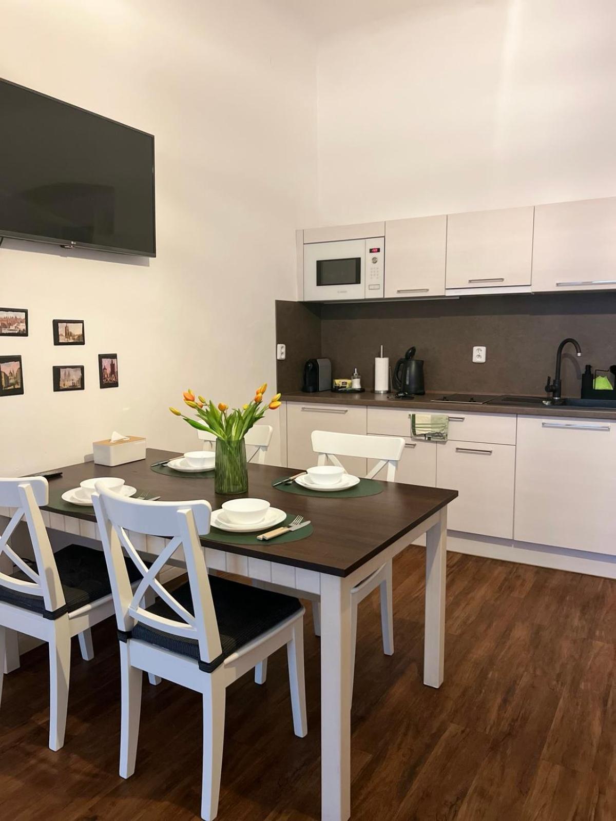 Lovely Prague Havanska - With Free Parking Ngoại thất bức ảnh